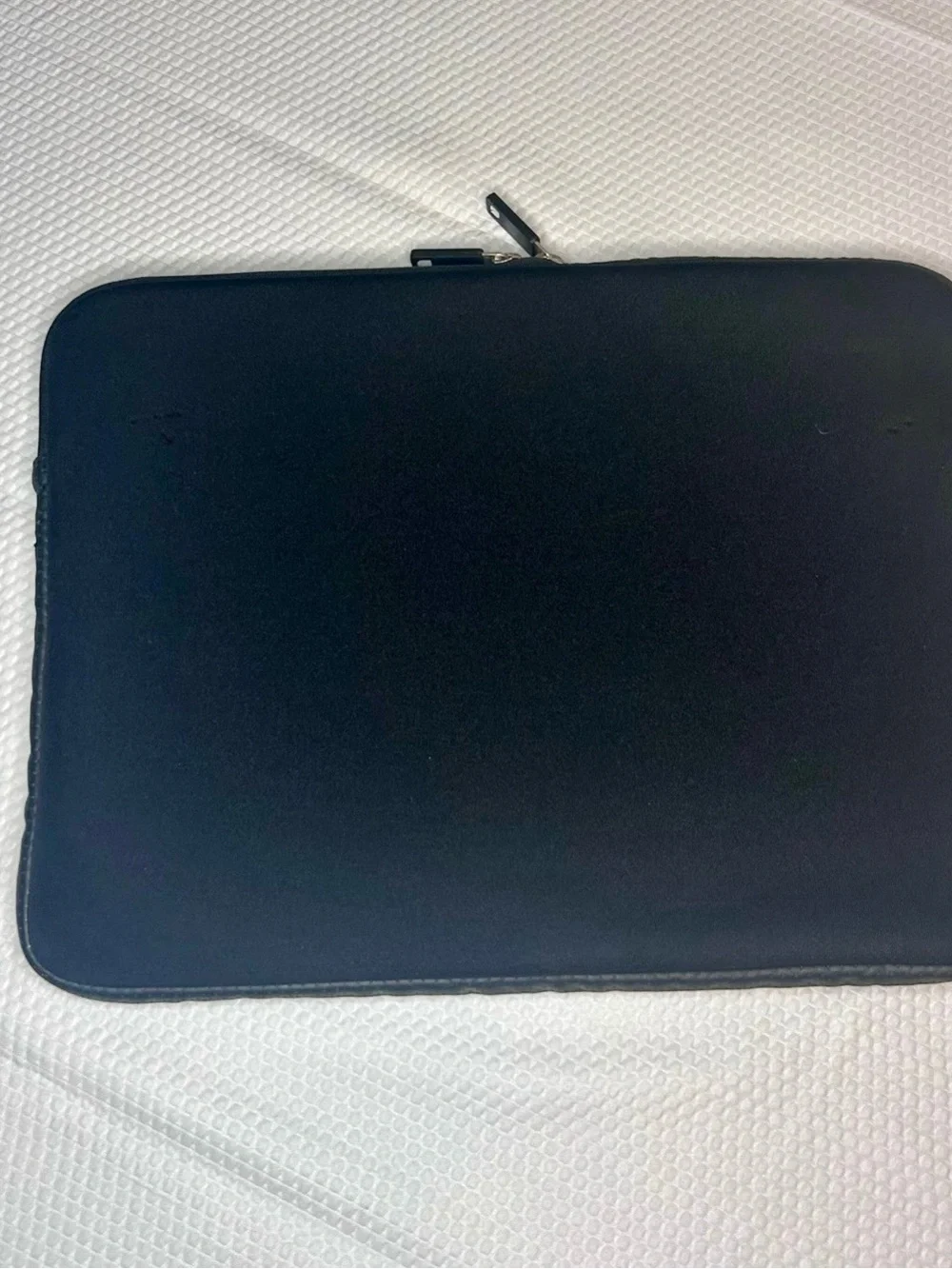 Incase Black Laptop Sleeve Case – Padded Zipper